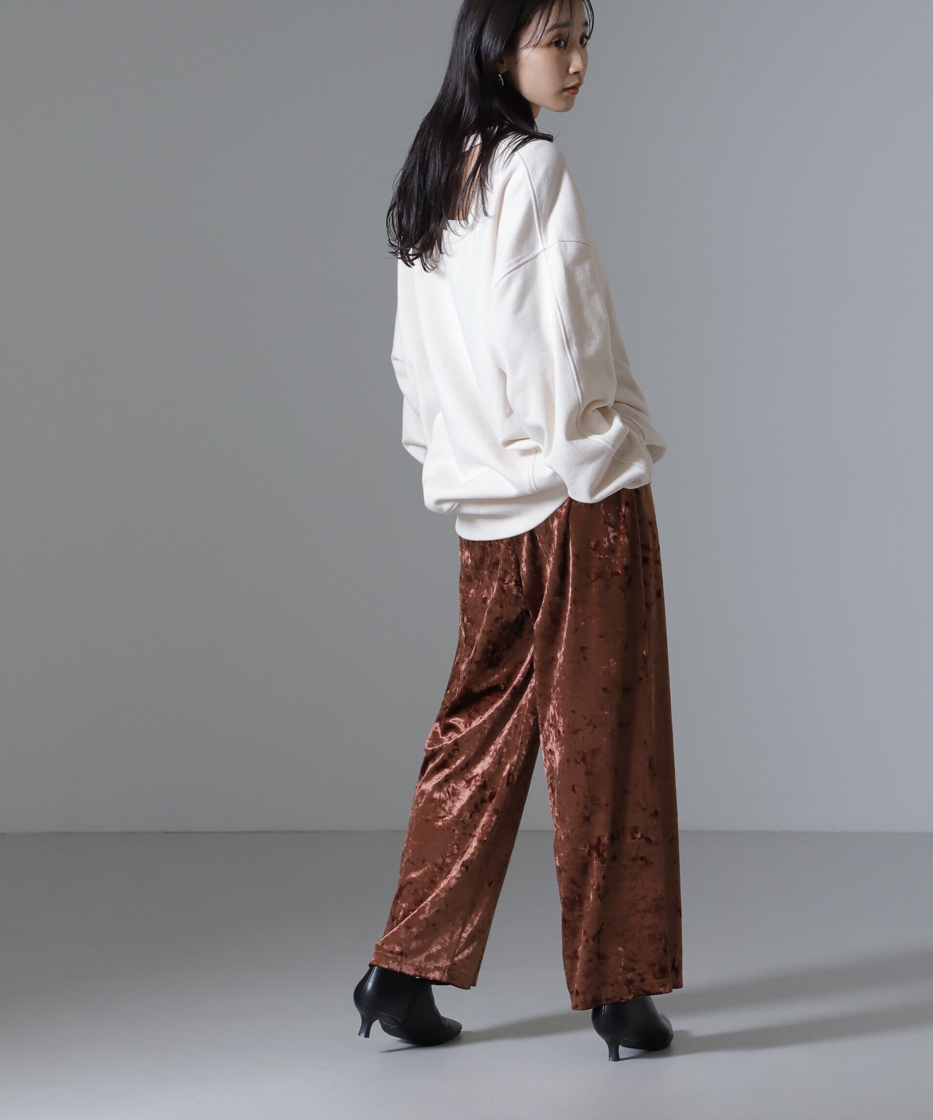 nano･universe「ベロアイージーワイドパンツ（セットアップ可）」|チノ|