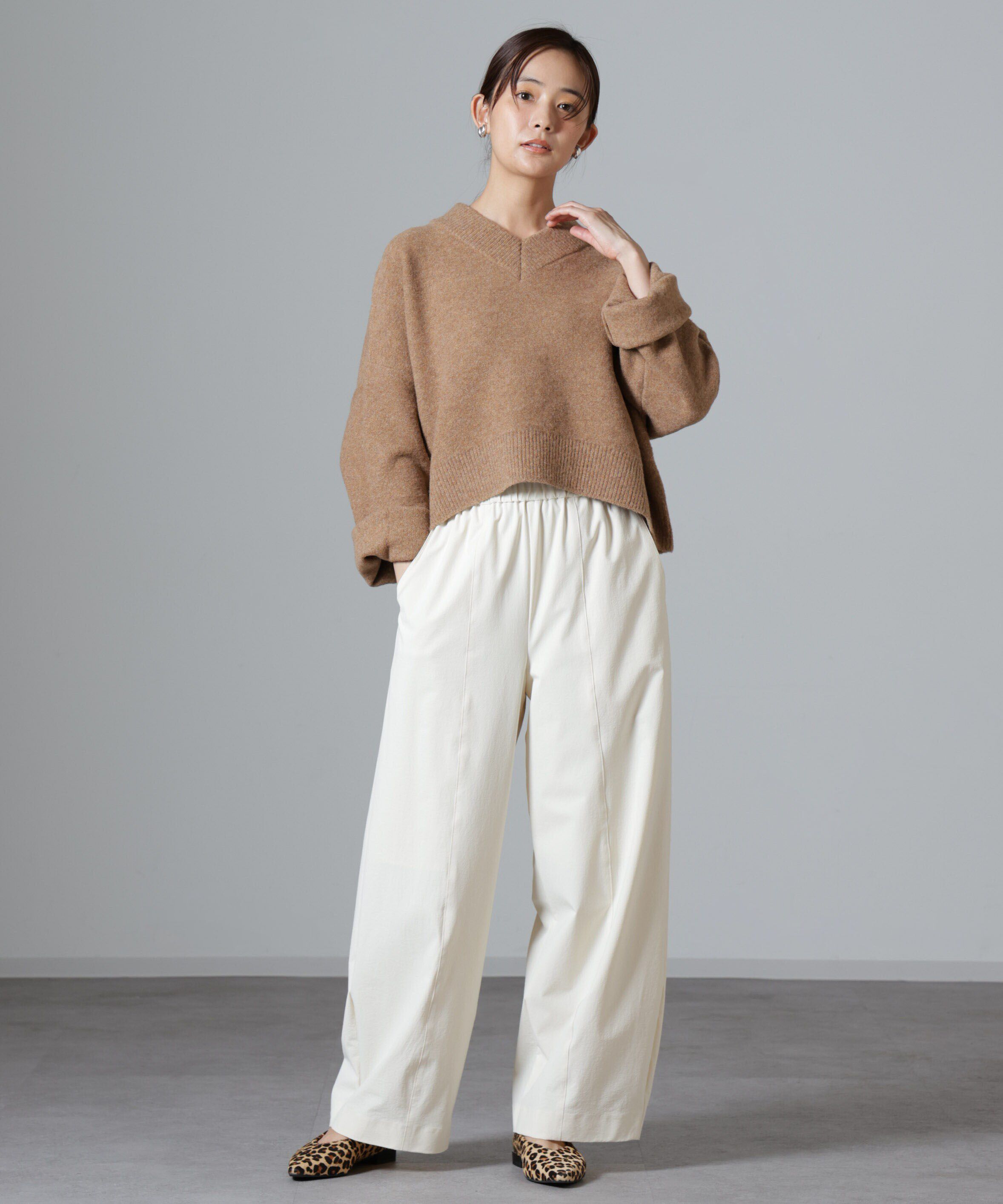 nano･universe「ウール混圧縮ニットワイドVネックプルオーバー」|ニット・セーター|