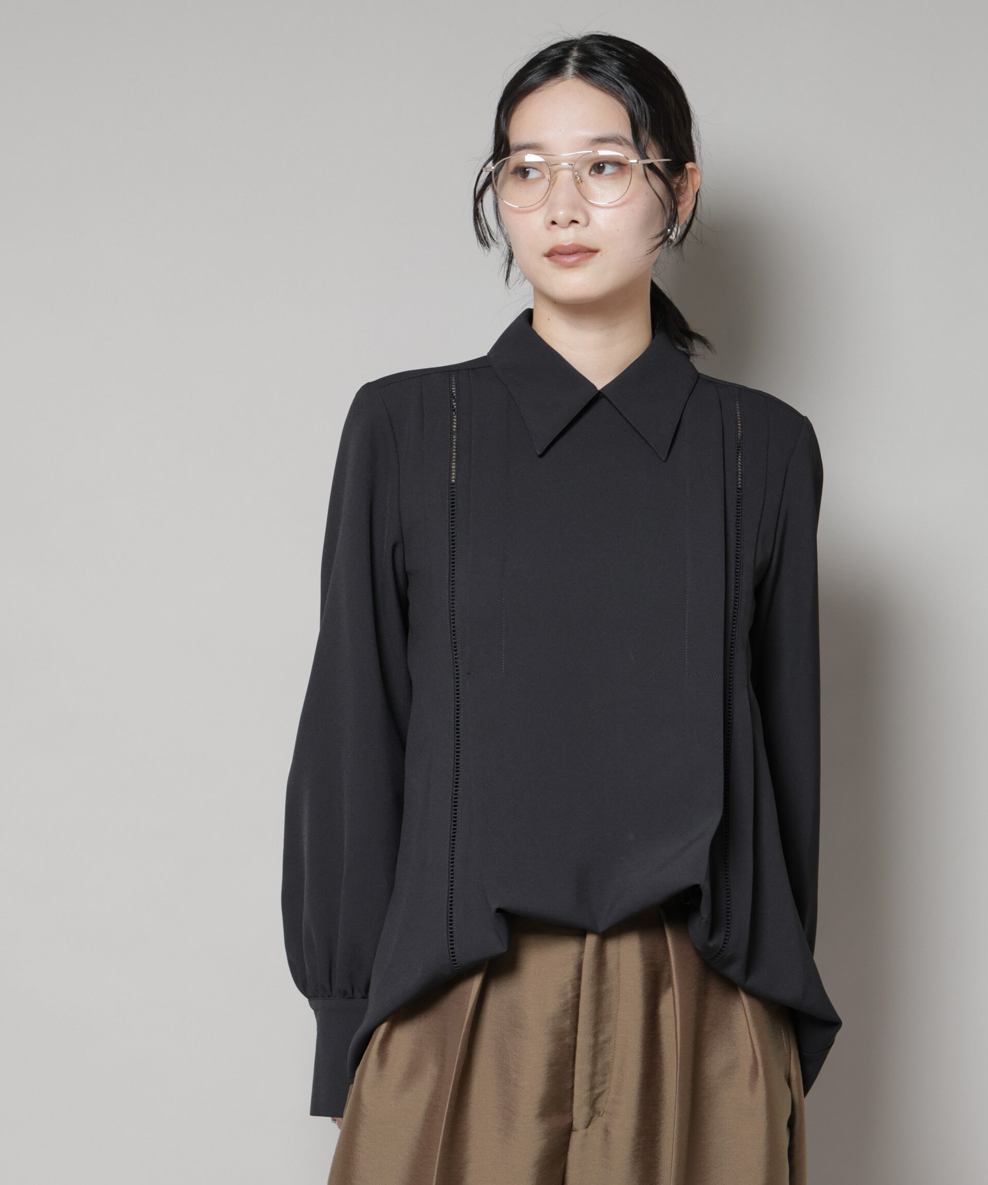 nano･universe「ダブルクロス衿付きハシゴレースブラウス」|シャツ・ブラウス|