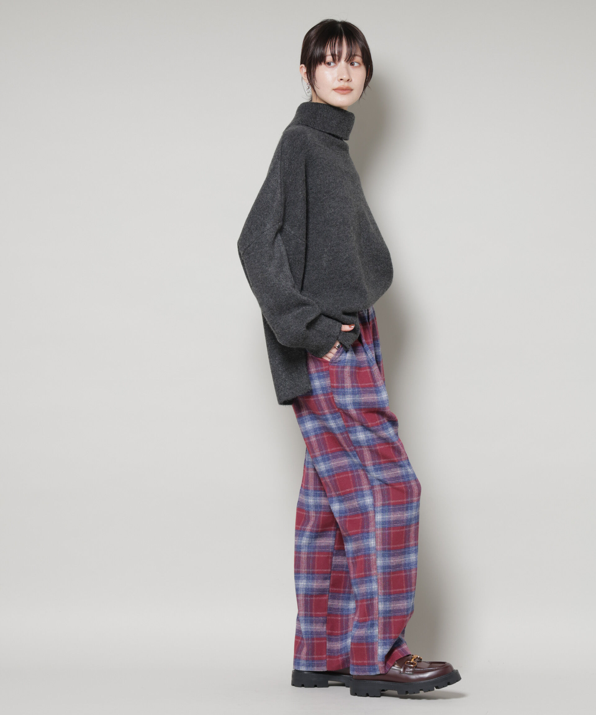 nano･universe「オンブレーチェックタックパンツ(セットアップ可)」|チノ|