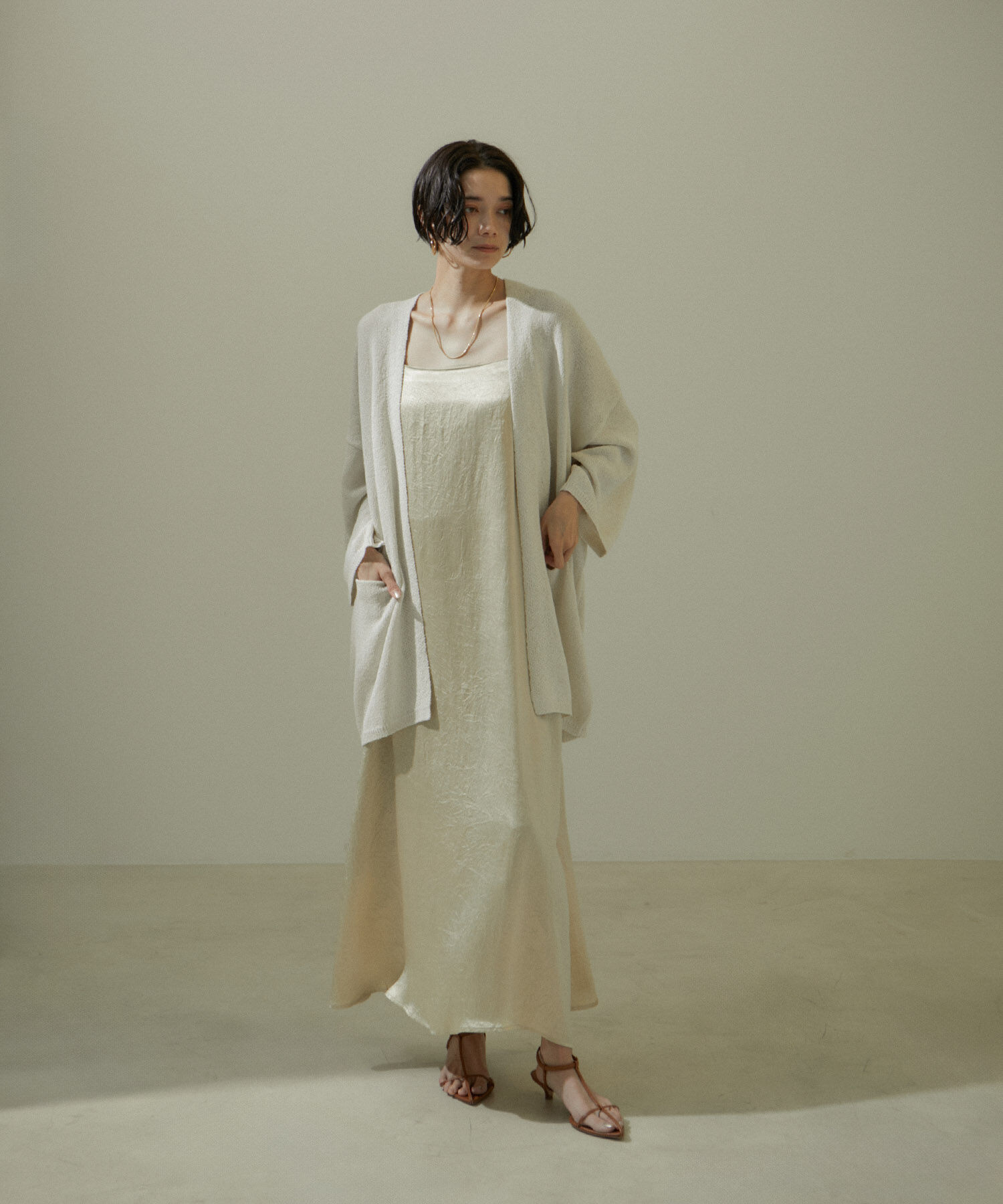 SALON adam et rope'「[ご好評につき追加決定！]【BRENTA】アンクルゴムストラップヒールサンダル」|サンダル|