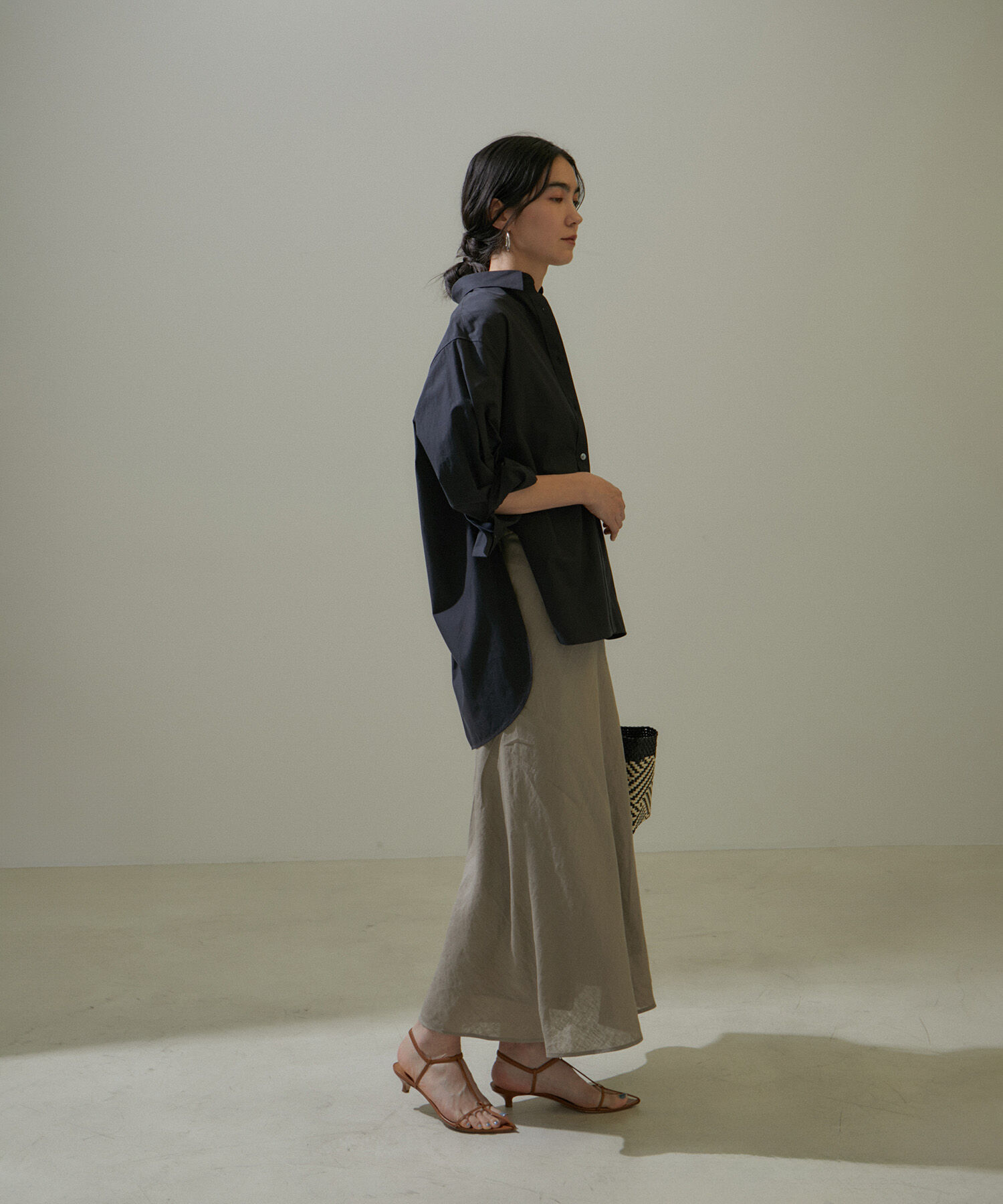 SALON adam et rope'「[ご好評につき追加決定！]【BRENTA】アンクルゴムストラップヒールサンダル」|サンダル|