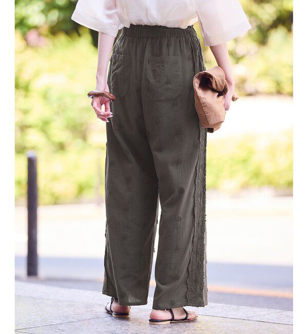 Rope&rsquo;Picnic「3D刺繍レースワイドパンツ/リンクコーデ」|チノ|