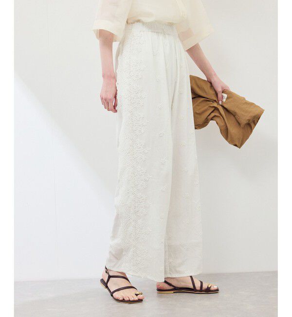Rope&rsquo;Picnic「3D刺繍レースワイドパンツ/リンクコーデ」|チノ|