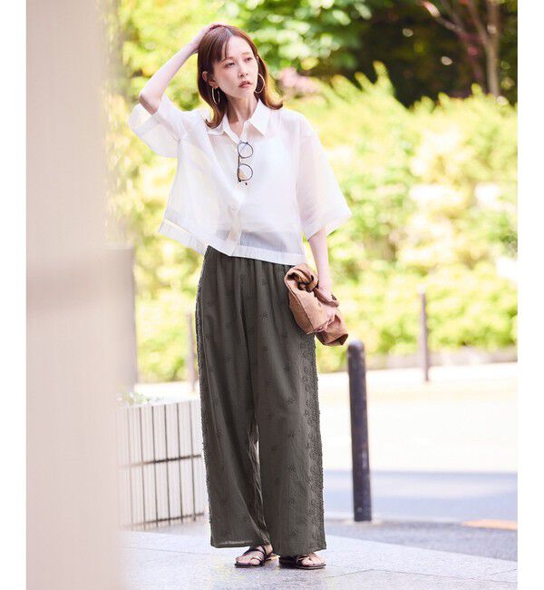 Rope&rsquo;Picnic「3D刺繍レースワイドパンツ/リンクコーデ」|チノ|