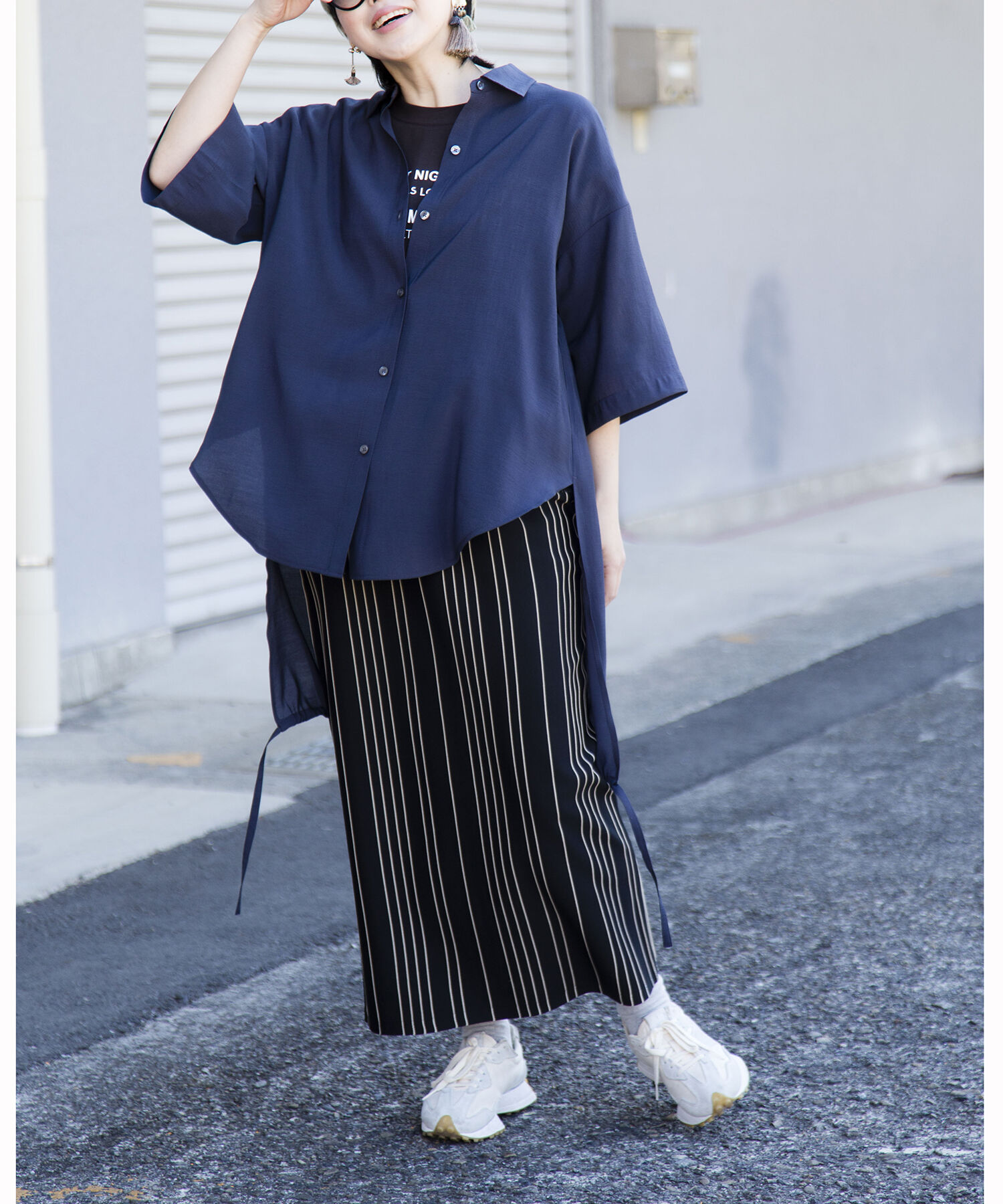  「【WEB限定アイテム】ﾊﾞｯｸﾛﾝｸﾞｷﾞｬｻﾞｰﾌﾞﾗｳｽ」|シャツ・ブラウス|