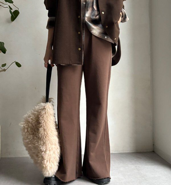  「【WEB限定】セミフレア裏毛パンツ」|チノ|