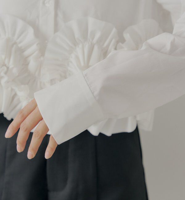  「【SALON by Chico】裾フリルデザインヘムブラウス」|シャツ・ブラウス|