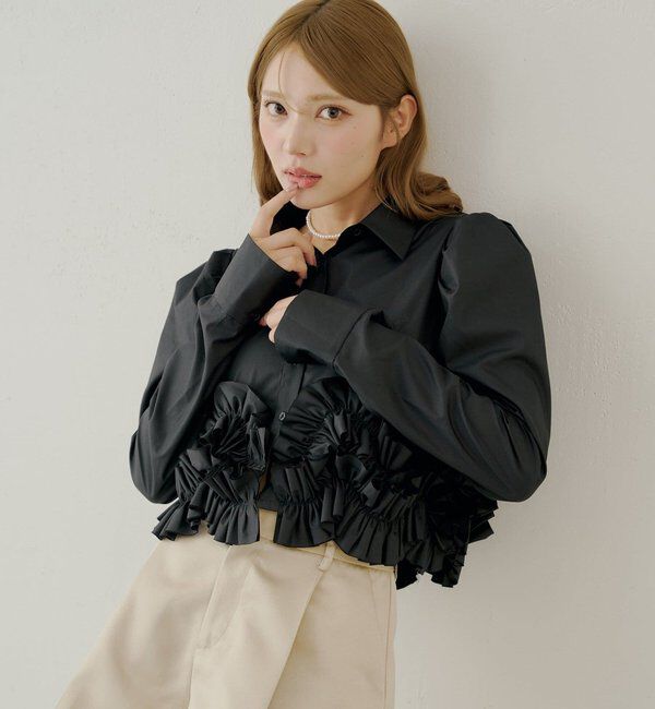  「【SALON by Chico】裾フリルデザインヘムブラウス」|シャツ・ブラウス|