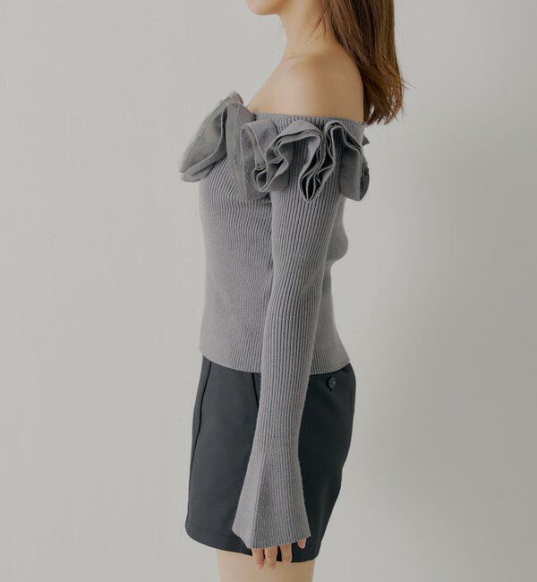  「【SALON by Chico】2wayフリルデザインオフショルニット」|ニット・セーター|