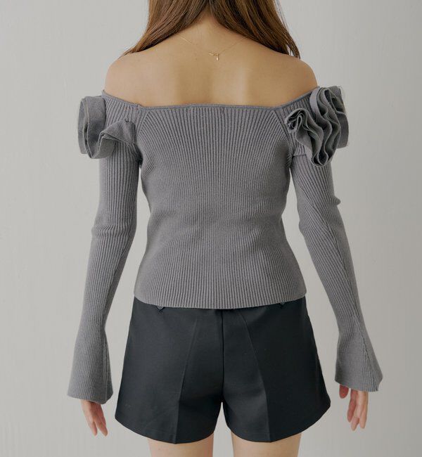  「【SALON by Chico】2wayフリルデザインオフショルニット」|ニット・セーター|