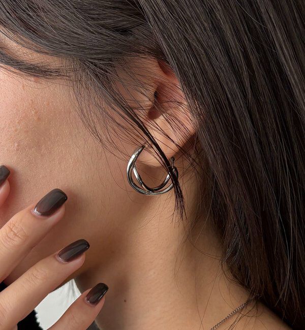  「〈GOLDY/ゴールディ〉ツイストフープイヤリング」|リング|