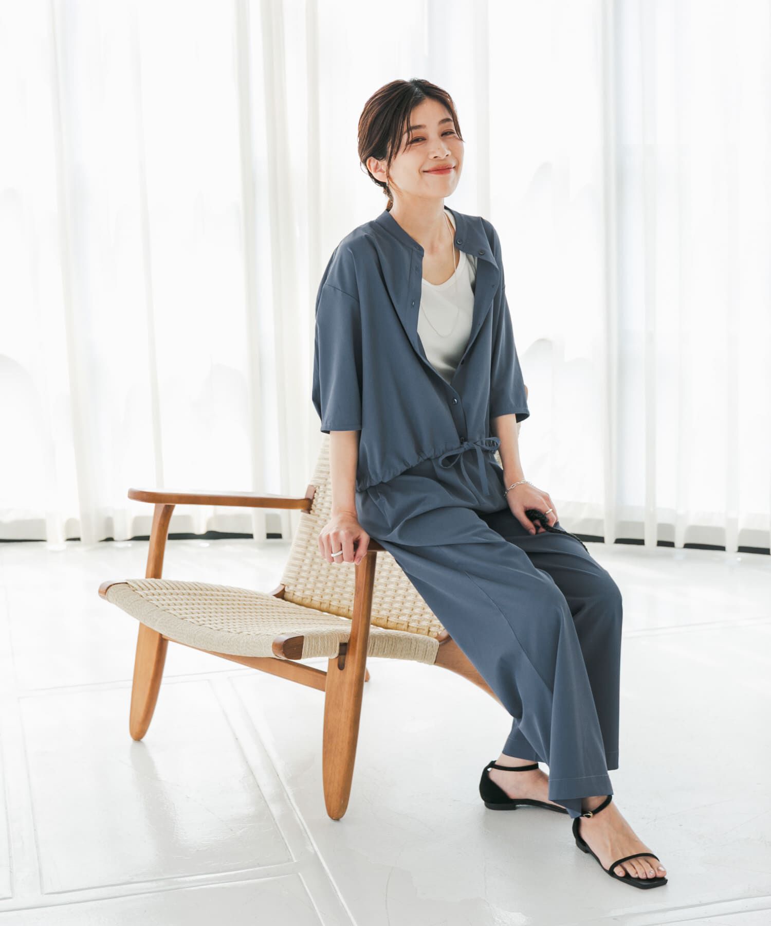 URBAN RESEARCH DOORS「『仁村紗和さん着用』『UR TECH』サマシェアドロストブラウス」|シャツ・ブラウス|