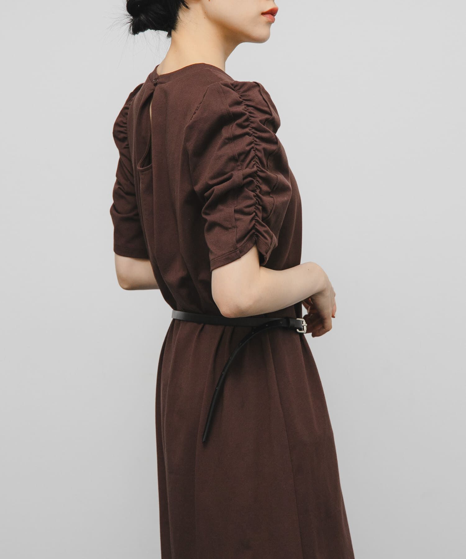  「シャーリングスリーブカットワンピース」|ワンピース|