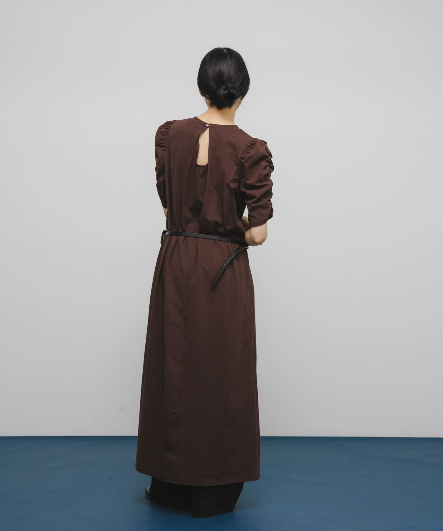  「シャーリングスリーブカットワンピース」|ワンピース|