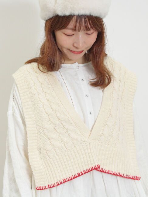 Samansa Mos2「◎ブランケットステッチケーブル編みショートベスト」|ダウンベスト・ベスト|