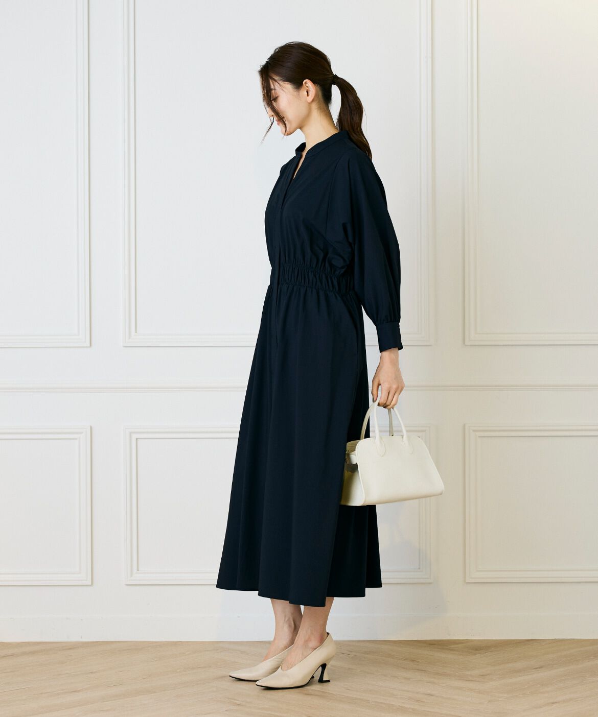 INED「《大きいサイズ》バンドカラーワンピース」|ワンピース|