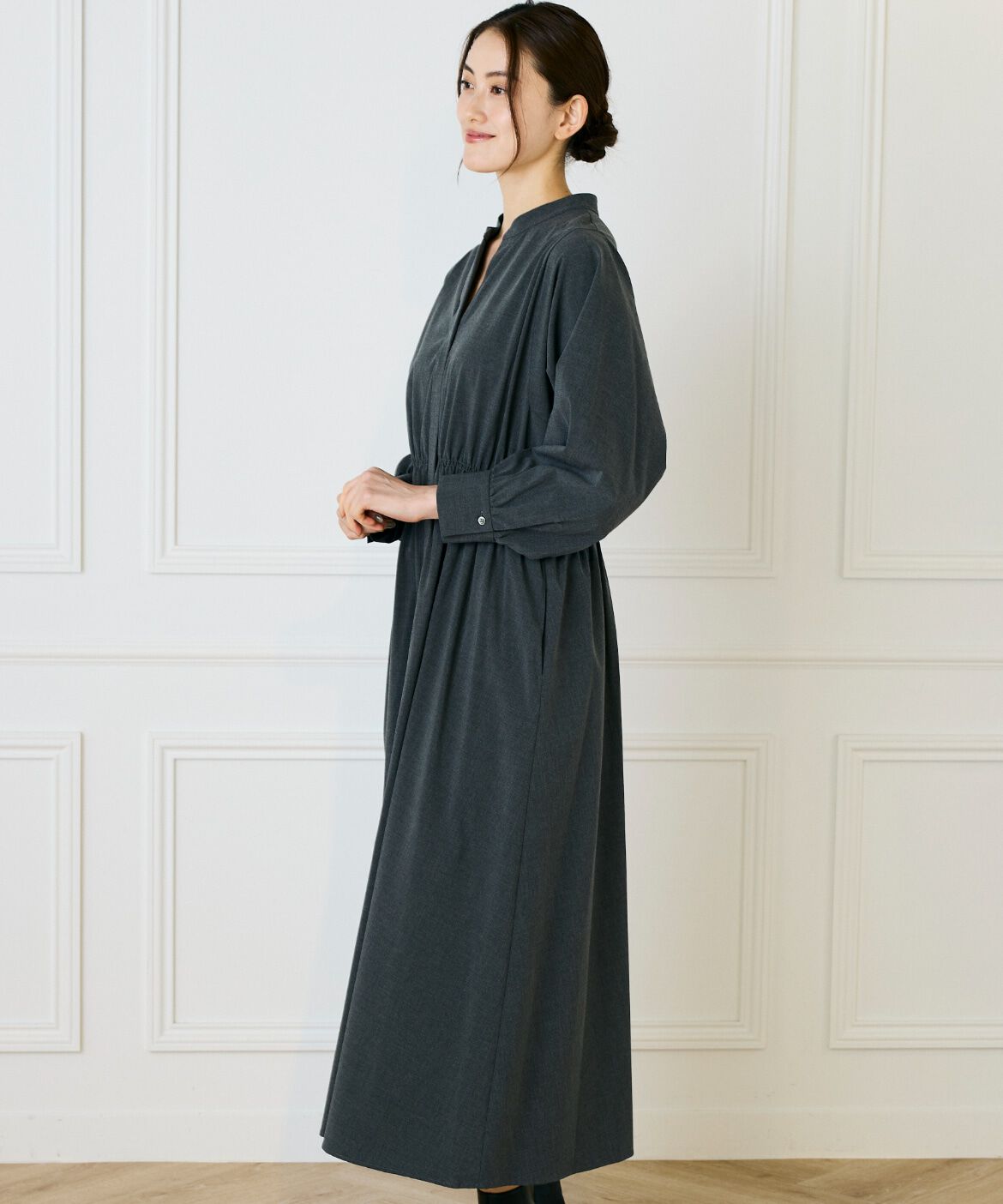 INED「《大きいサイズ》バンドカラーワンピース」|ワンピース|