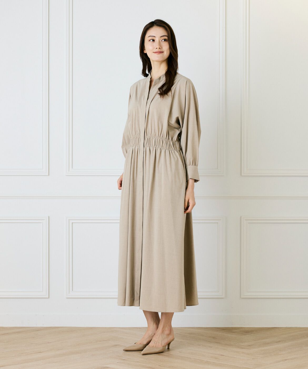 INED「《大きいサイズ》バンドカラーワンピース」|ワンピース|