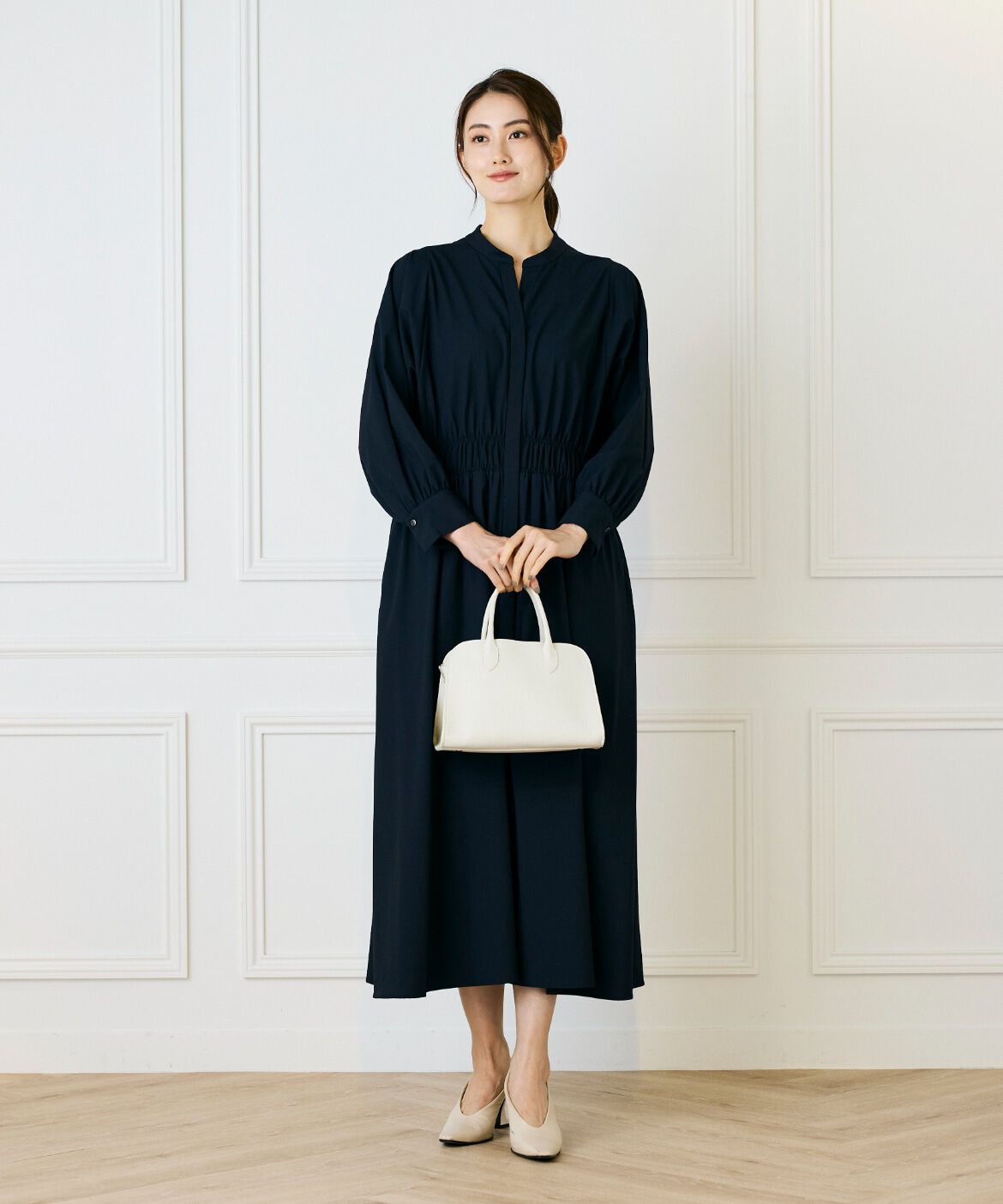 INED「《大きいサイズ》バンドカラーワンピース」|ワンピース|