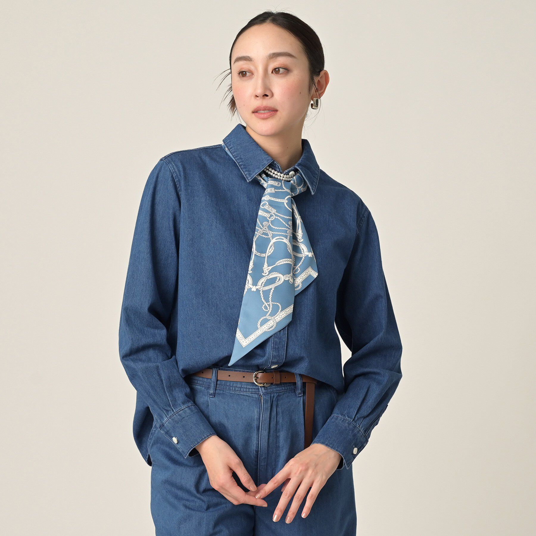UNTITLED「ライトウェイトデニムブラウス」|シャツ・ブラウス|