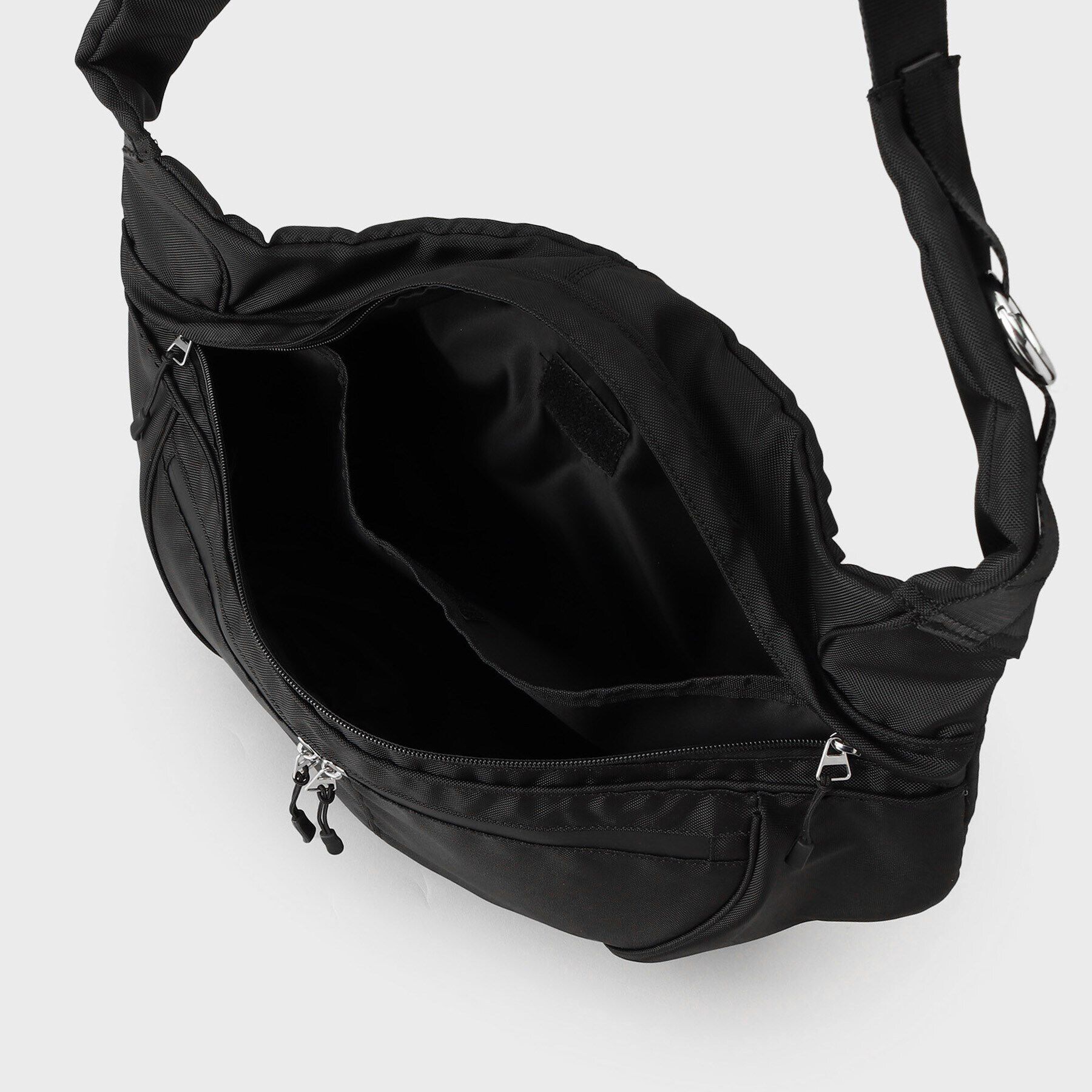 tk.TAKEO KIKUCHI「ラウンドビッグショルダーバッグ」|ショルダー・メッセンジャー|