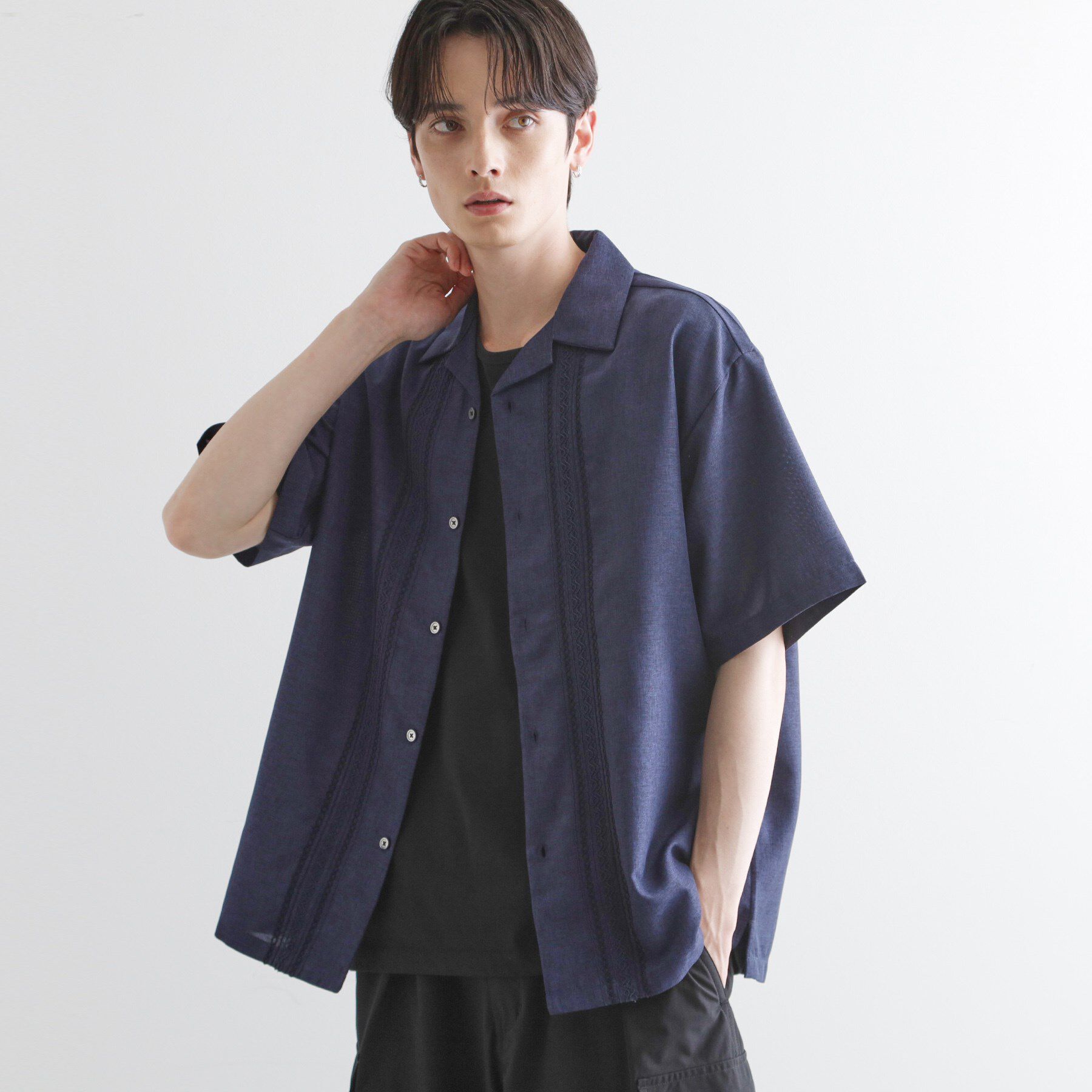 tk.TAKEO KIKUCHI「コード刺繍シャツ」|シャツ・ブラウス|ネイビー(094)