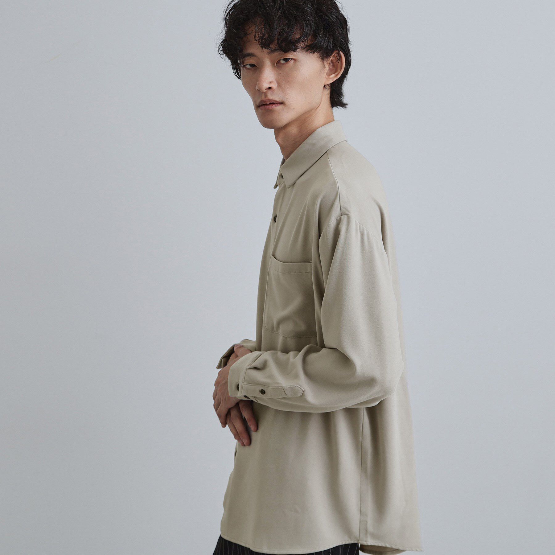 tk.TAKEO KIKUCHI「なめらかスウェードシャツ」|シャツ・ブラウス|