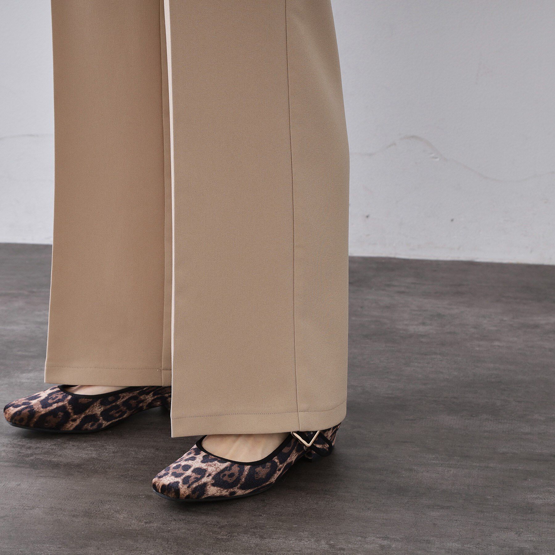 OPAQUE.CLIP「イージーフレアパンツ【洗濯機OK】」|その他|