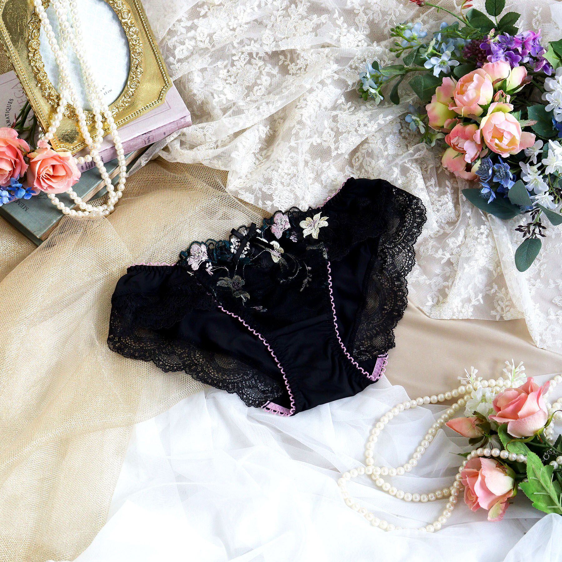 Risa Magli「アイリィー ノーマルショーツ」|インナー|ブラック(019)