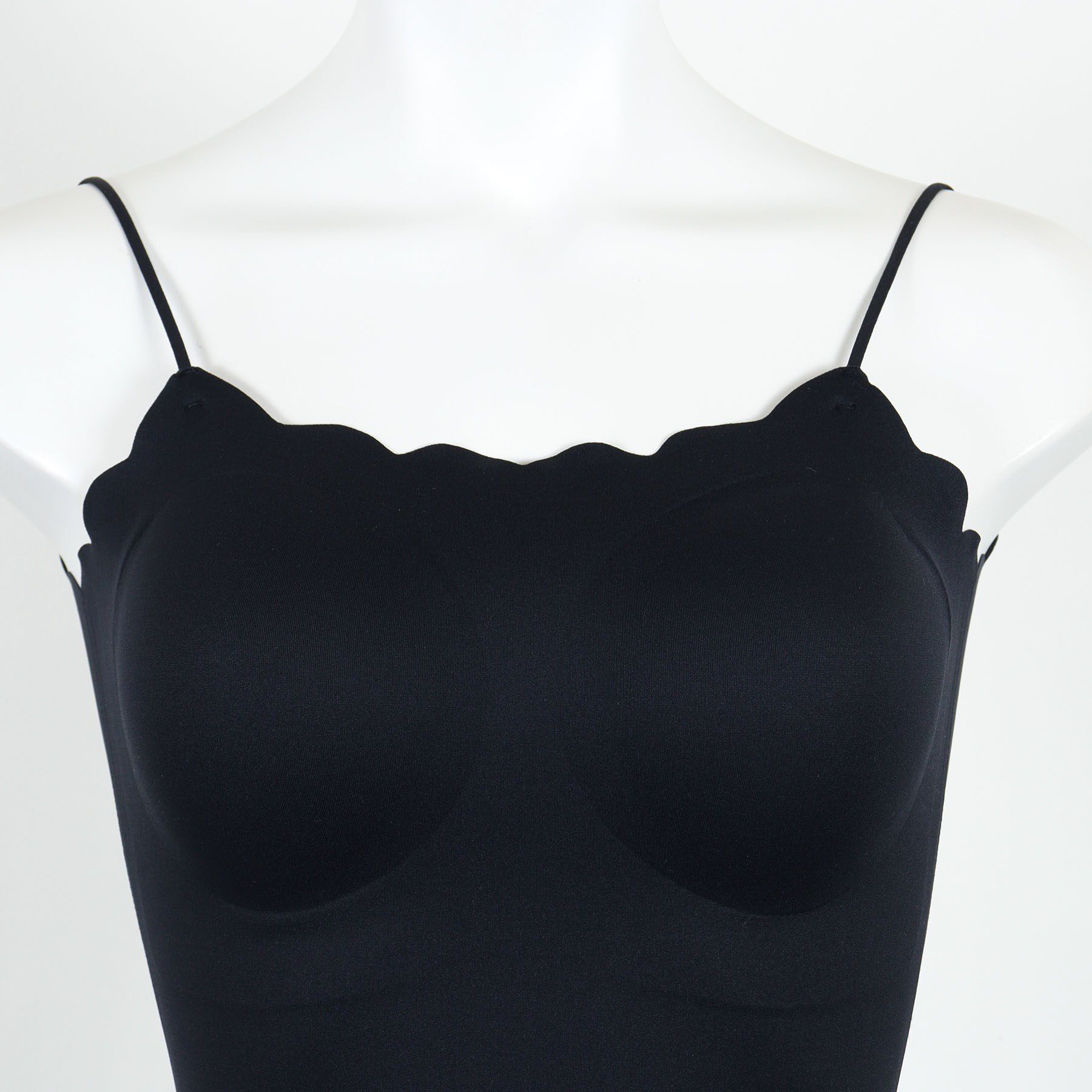 Risa Magli「ジニー シームレススカラップキャミソール」|キャミソール|