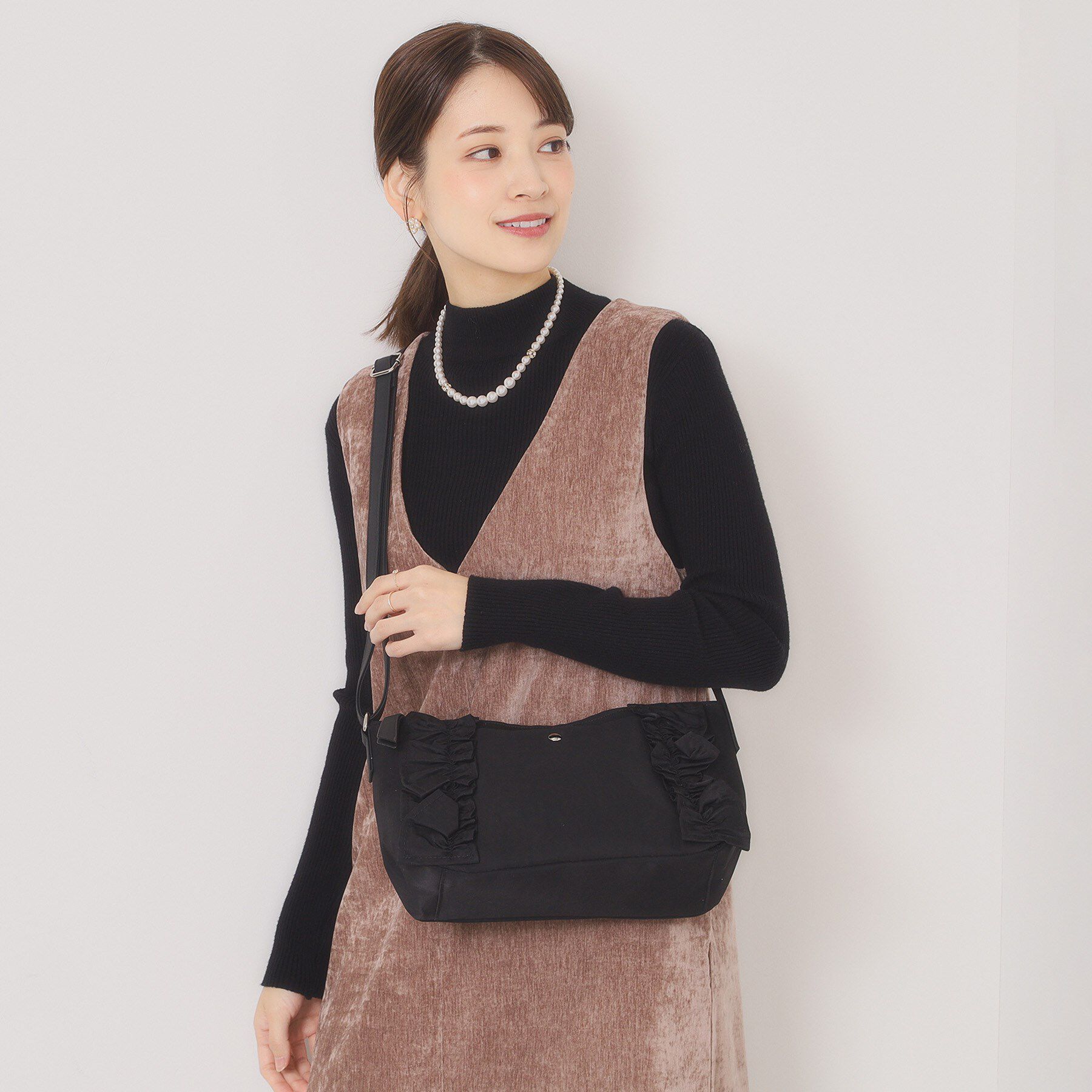 ITS&rsquo;DEMO「フリルミニショルダー」|ショルダー・メッセンジャー|