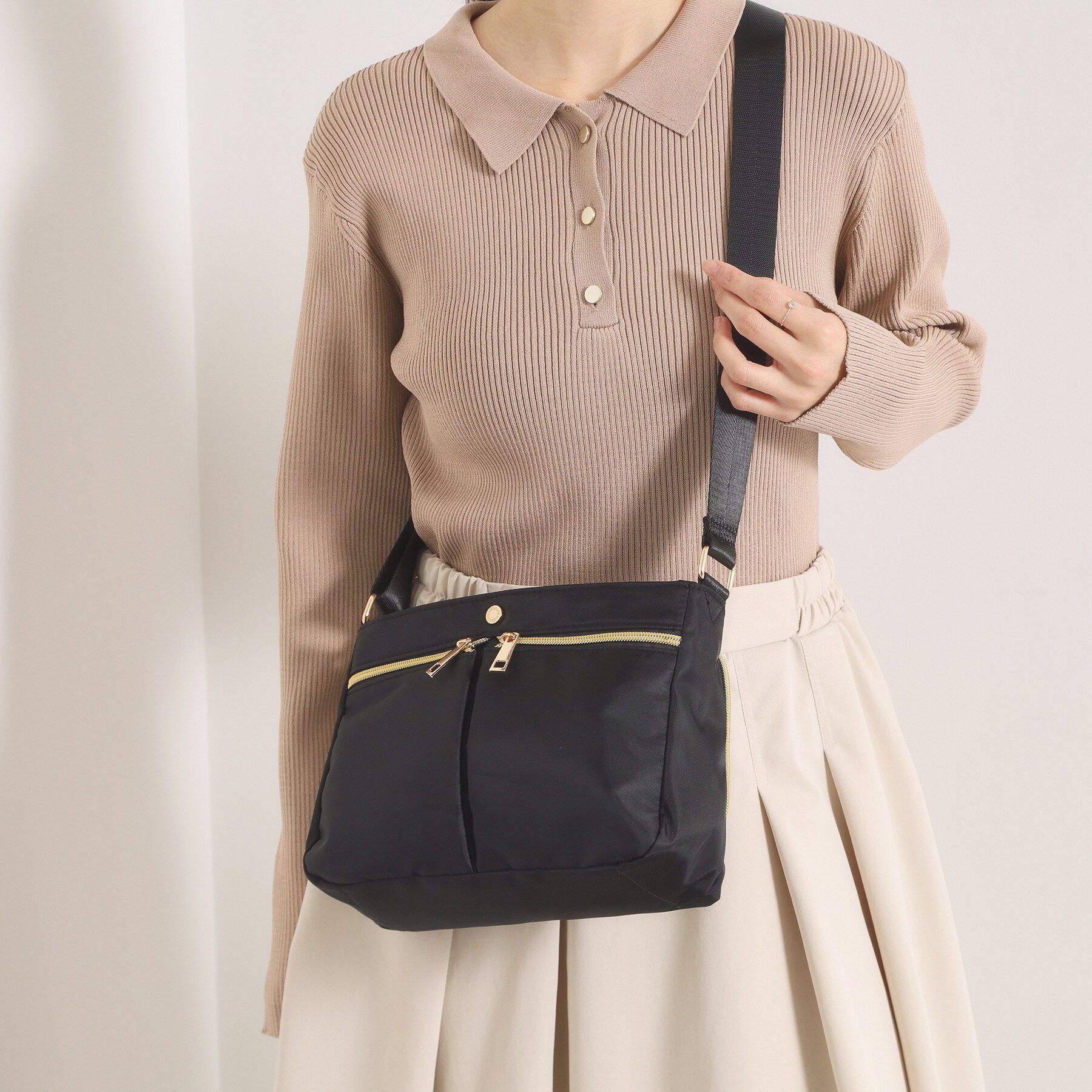 ITS&rsquo;DEMO「【収納アドバイザー監修】ミニショルダー」|ショルダー・メッセンジャー|ブラック(019)