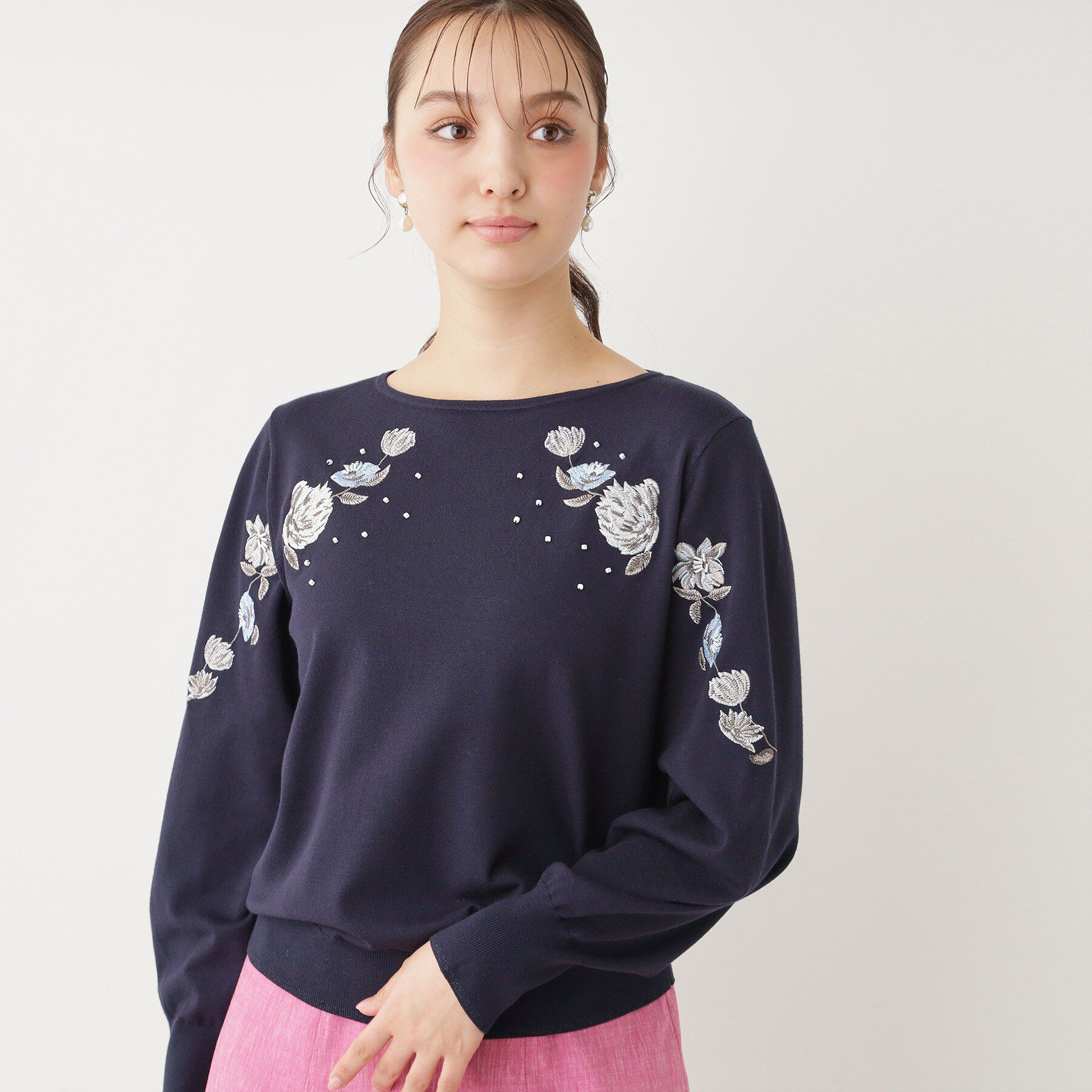 SunaUna「【SS～Lサイズ展開／フラワー刺繍】クラフトプルオーバー」|ニット・セーター|