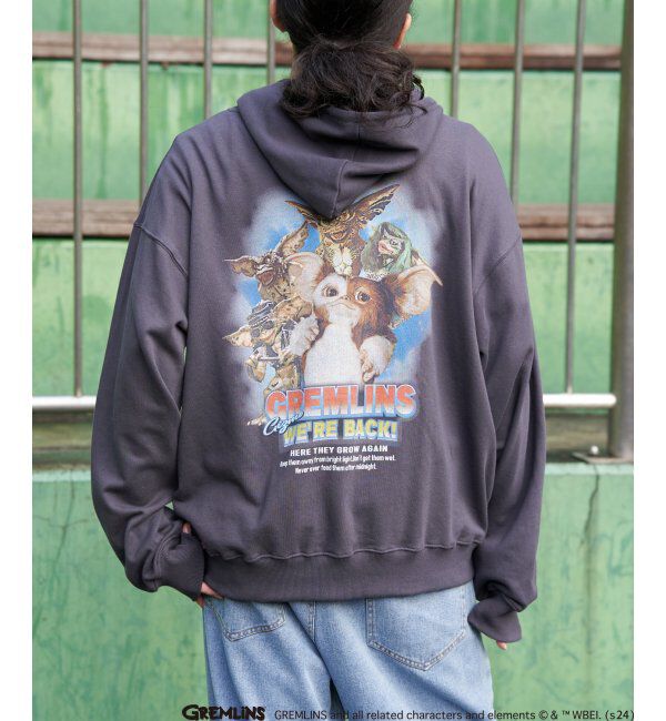 VENCE share style「GREMLINS グレムリン フォトプリント フロントジップパーカー」|パーカー|チャコール