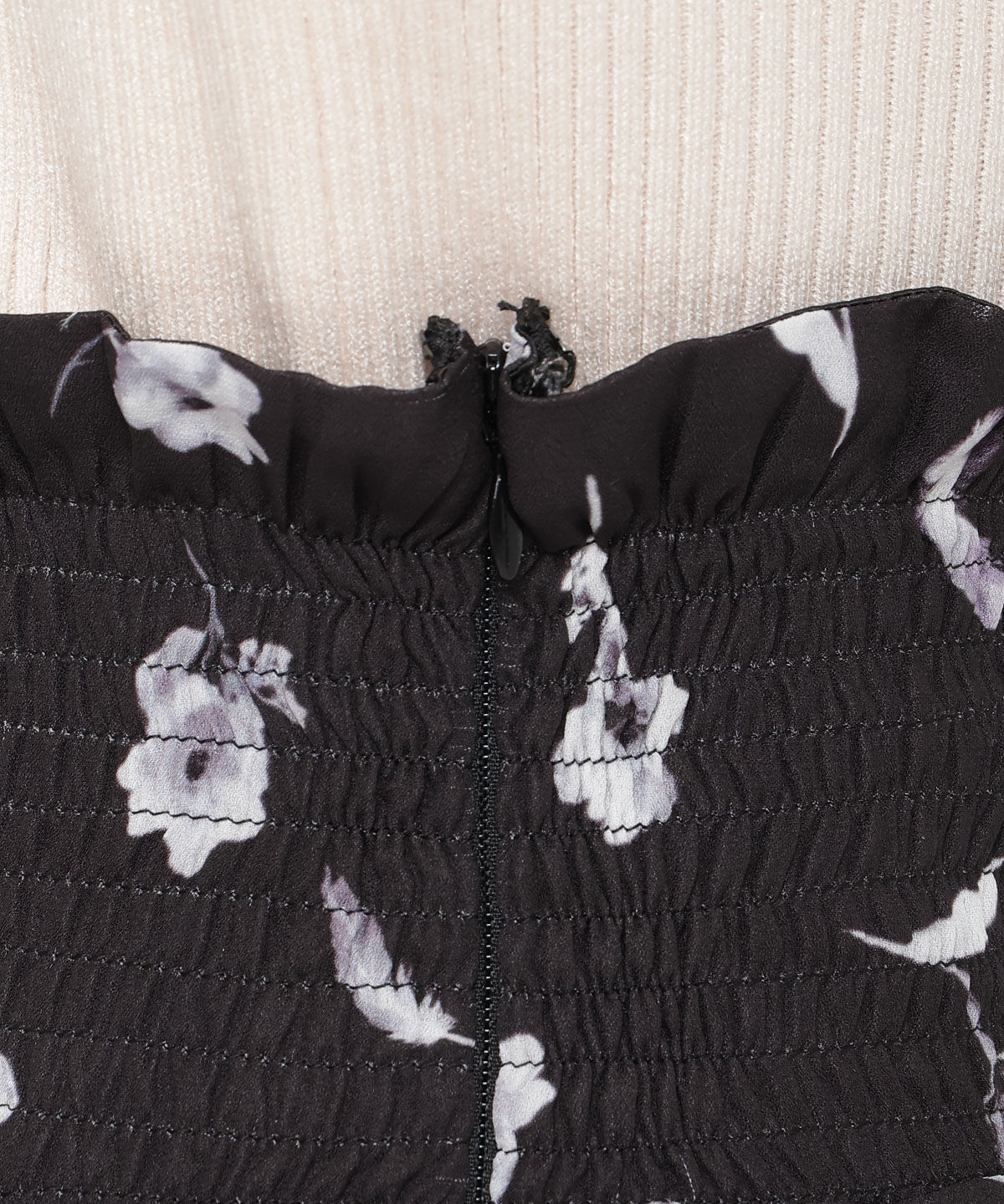 REDYAZEL「フェザープリントスリットスカショートパン」|フレア|