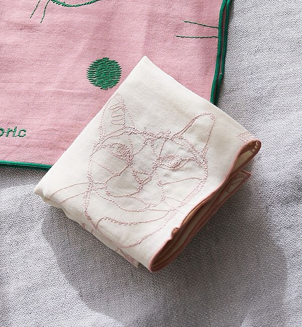collex「【＋HAyU fabric】 ダブルガーゼ 猫刺繍ハンカチ 綿100%」|ハンカチ|アイボリー