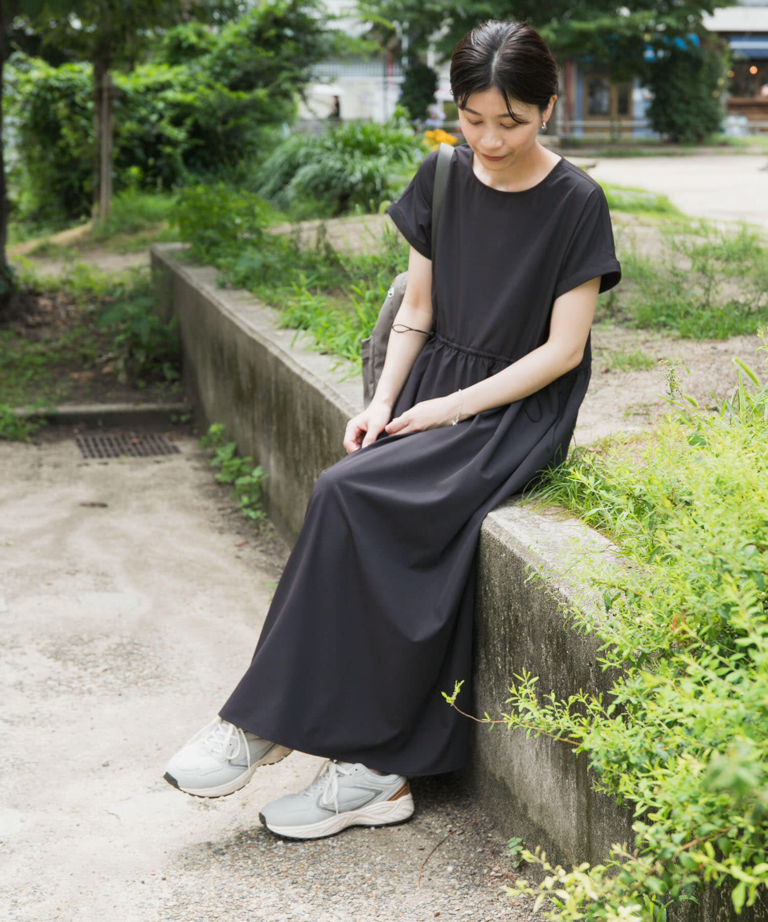 URBAN RESEARCH DOORS「『UR TECH』サマシェアウエストドロストワンピース」|ワンピース|