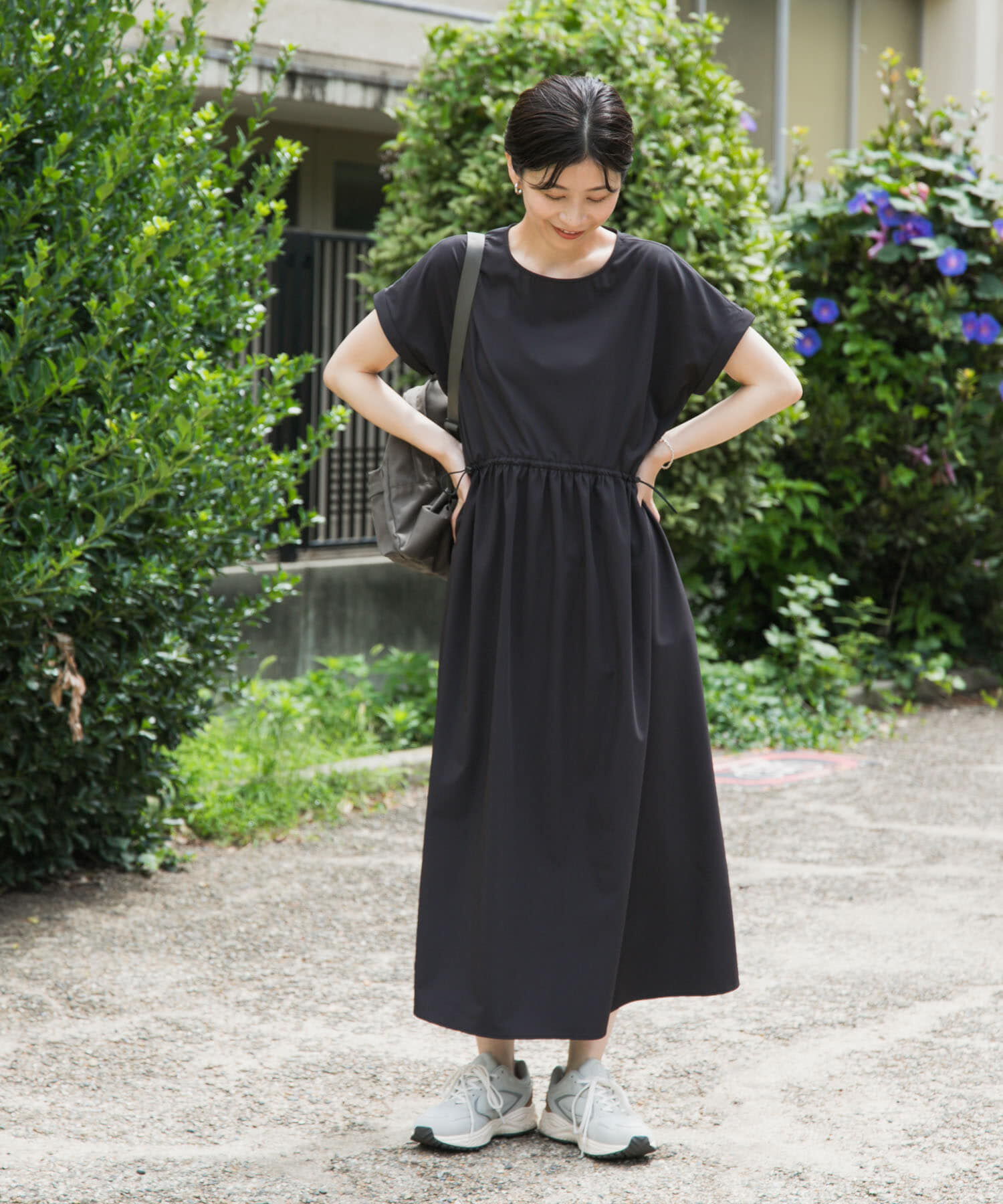 URBAN RESEARCH DOORS「『UR TECH』サマシェアウエストドロストワンピース」|ワンピース|