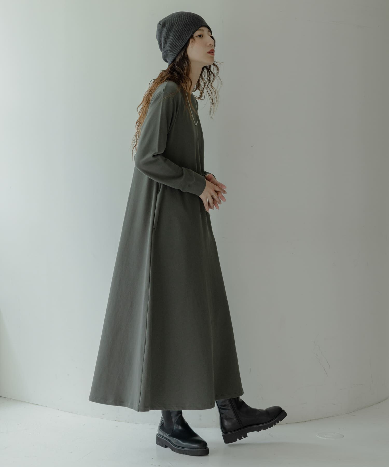 Sonny Label 「『別注』Champion&times;Sonny Label　裏毛スウェットテントワンピース」|ワンピース|スミクロ