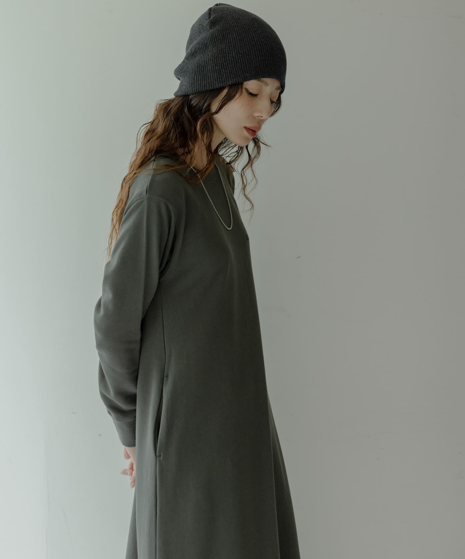 Sonny Label 「『別注』Champion&times;Sonny Label　裏毛スウェットテントワンピース」|ワンピース|