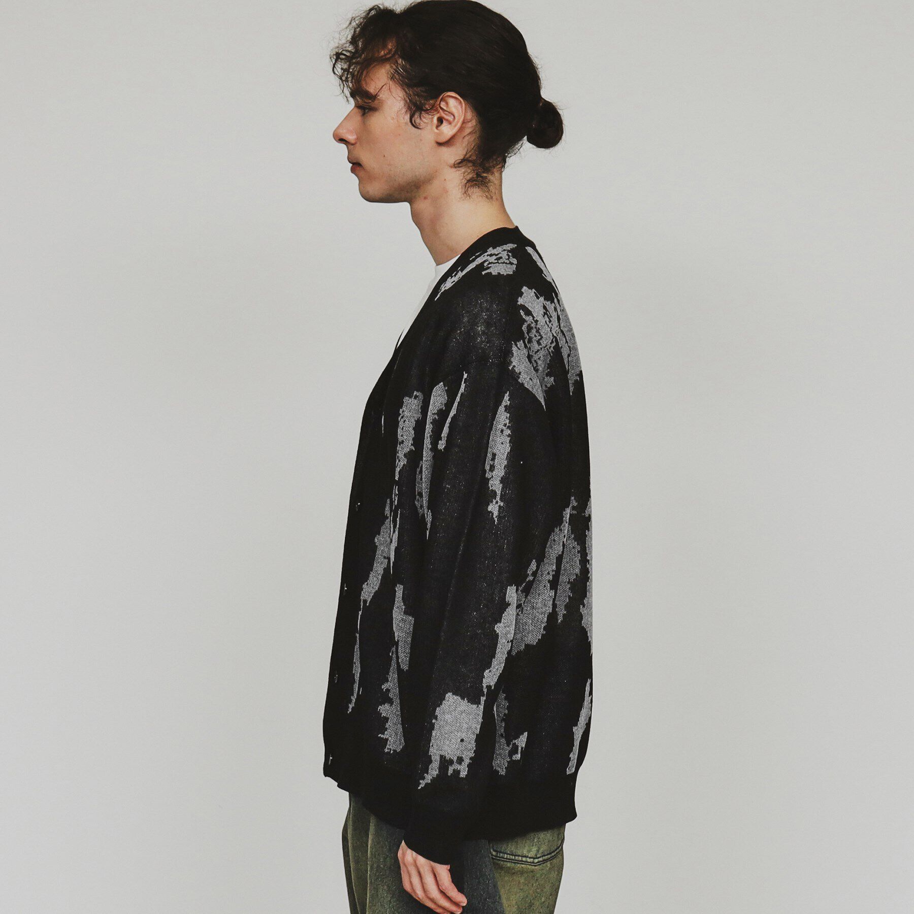 tk.TAKEO KIKUCHI「アブストラクトシアーカーディガン」|カーディガン|