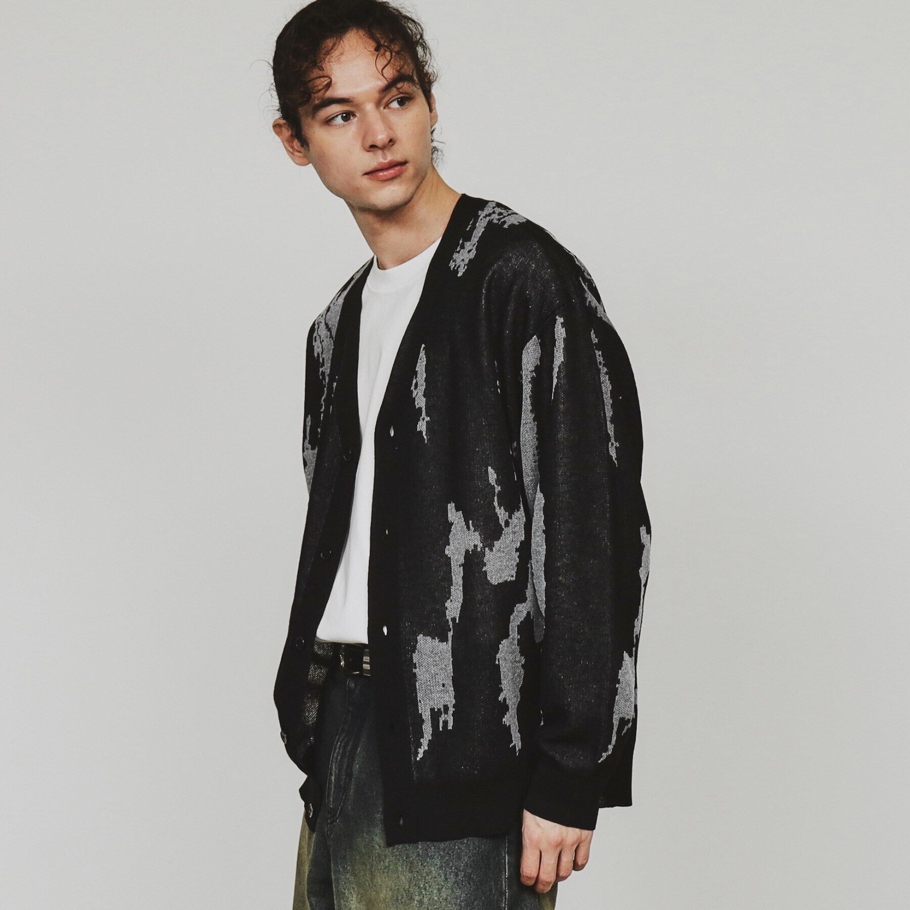 tk.TAKEO KIKUCHI「アブストラクトシアーカーディガン」|カーディガン|