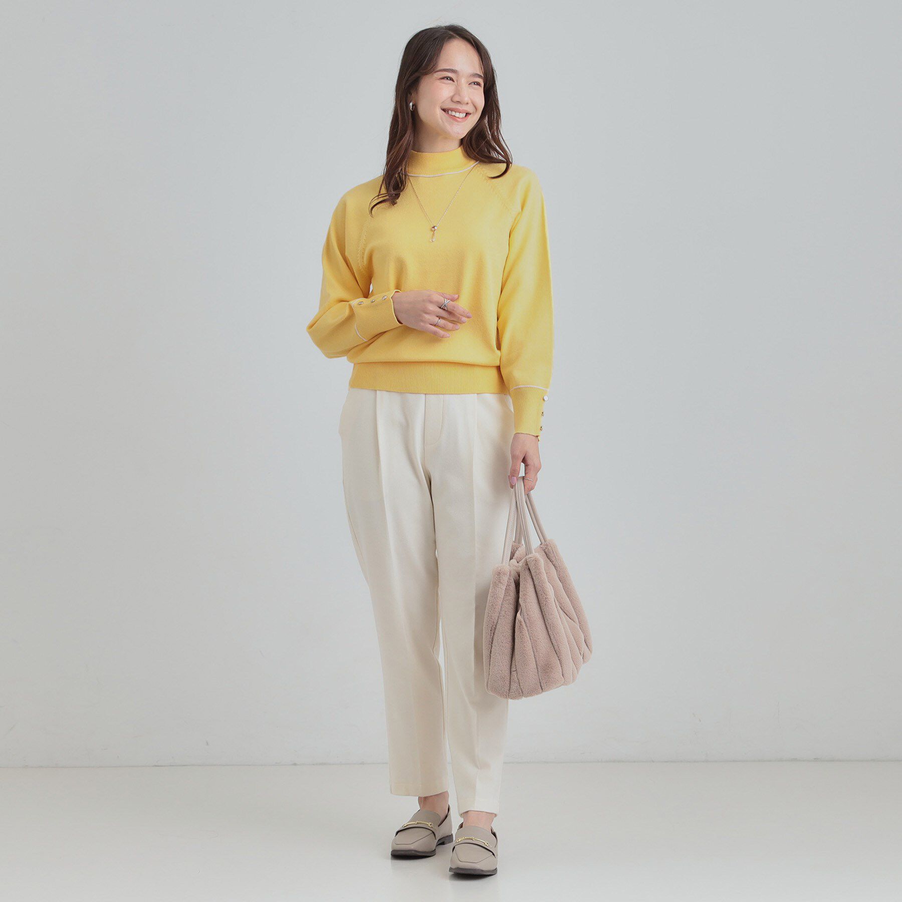 SHOO･LA･RUE「【洗濯機可/吸湿発熱】もちもちでチクチクしにくいハイネックニット」|ニット・セーター|