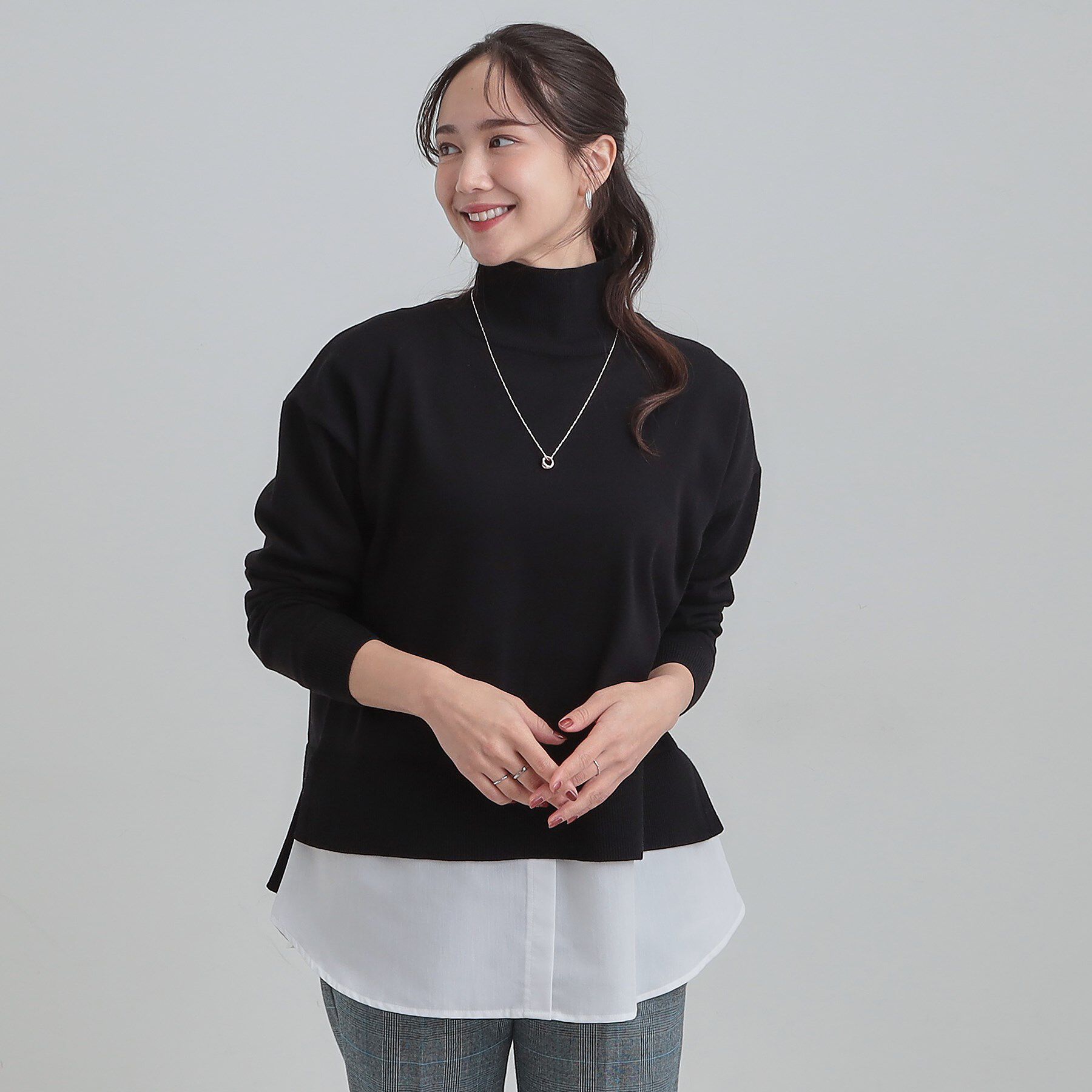 SHOO･LA･RUE「【2点セット/S-LL】時短で決まる もちもちハイネックニット+裾シャツインナー」|ニット・セーター|
