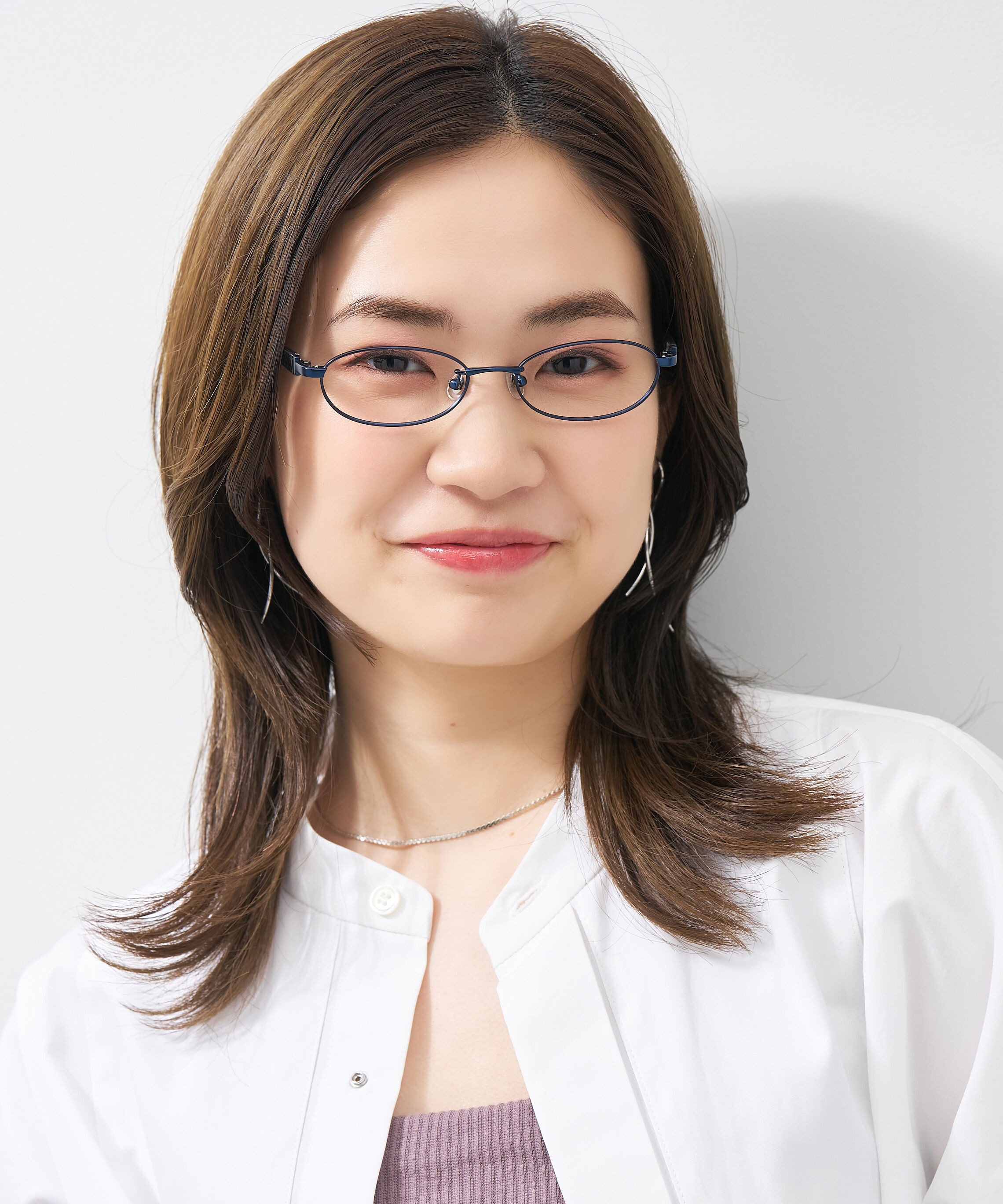  「【アウトレット価格】オーバル型 メガネ｜メタル&times;プラスチック ドット柄 水玉 可愛い レンズ交換券付き」|メガネ|