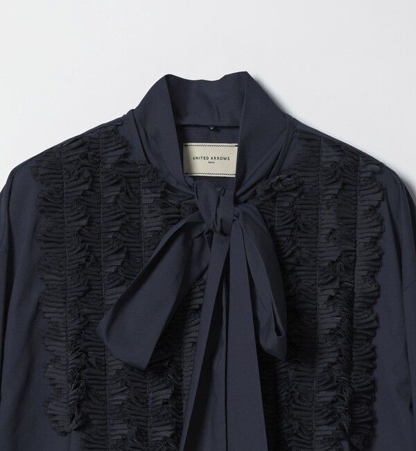 UNITED ARROWS「タックフリル ボウ ブラウス」|シャツ・ブラウス|