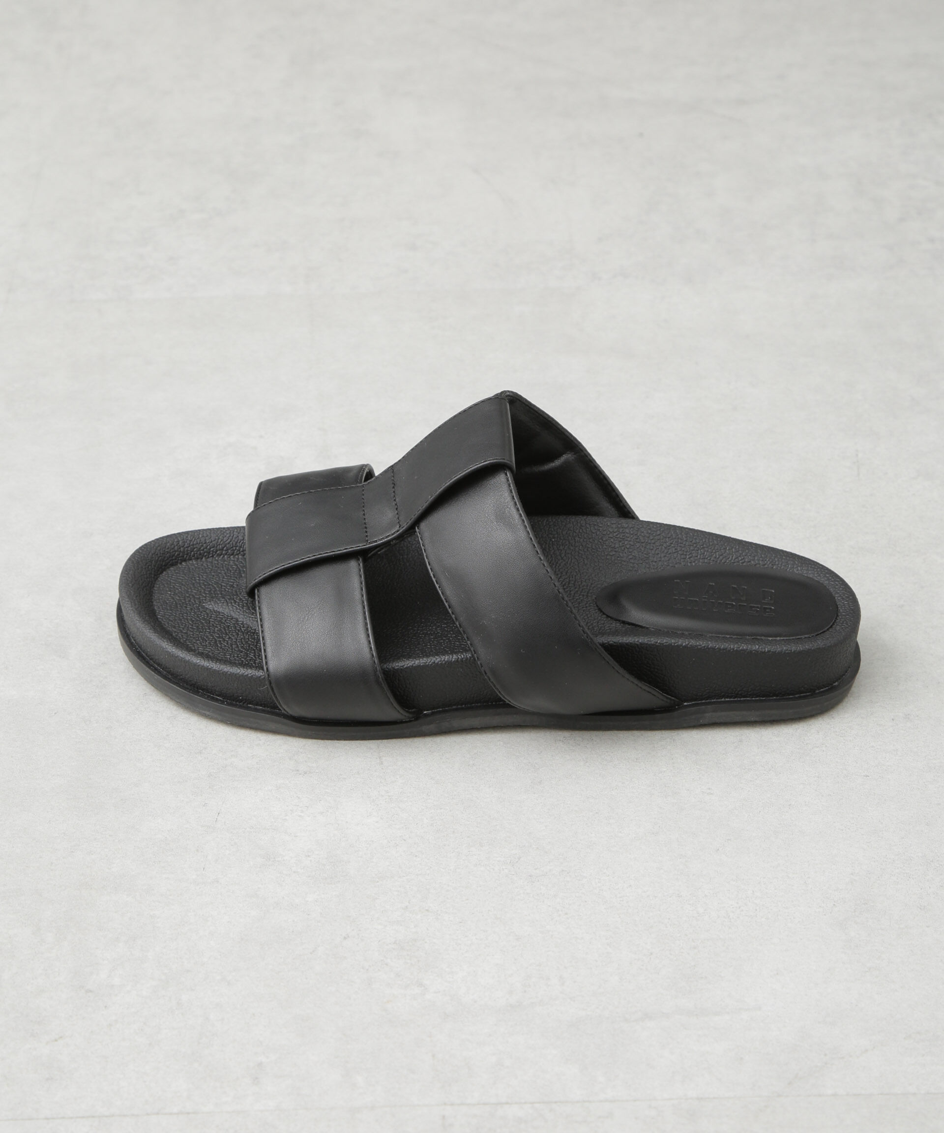 nano･universe「パディングフラットサンダル」|サンダル|