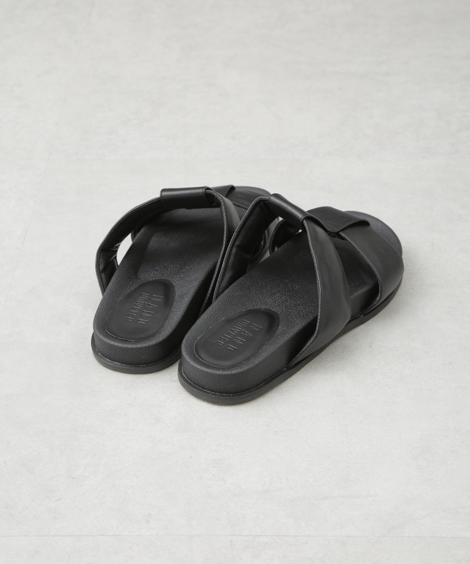 nano･universe「パディングフラットサンダル」|サンダル|