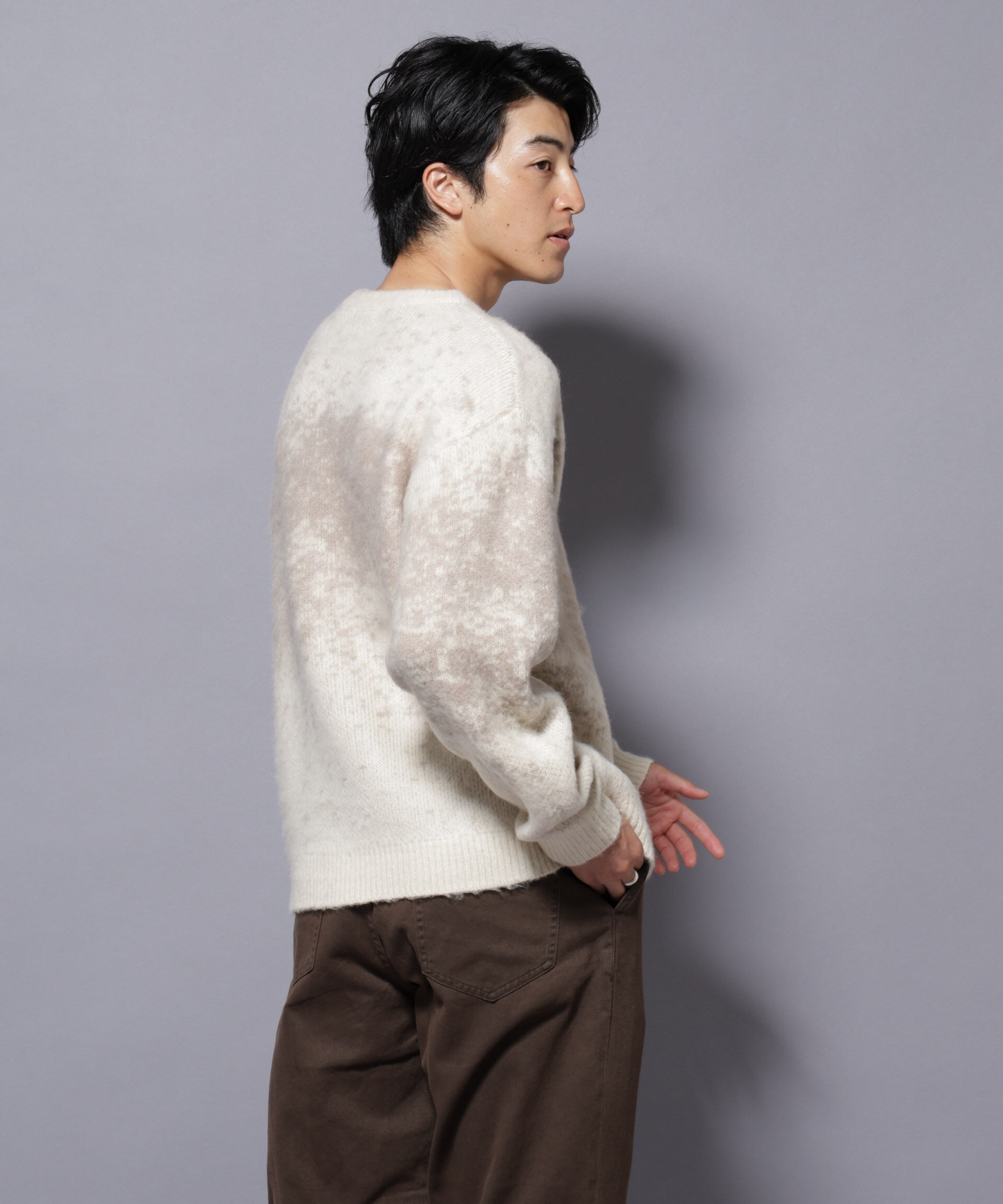 nano･universe「アート柄クルーネックニット1 シックカラー」|ニット・セーター|